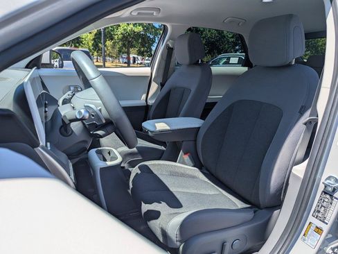 Used 2024 Hyundai Ioniq 5 SEL RWD image 29