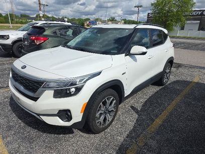 Used 2021 Kia Seltos EX