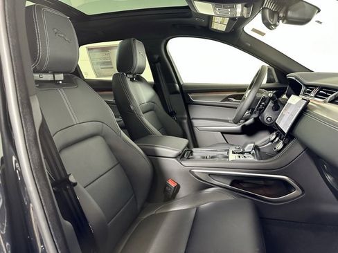 New 2026 Jaguar F-PACE R-Dynamic S image 21