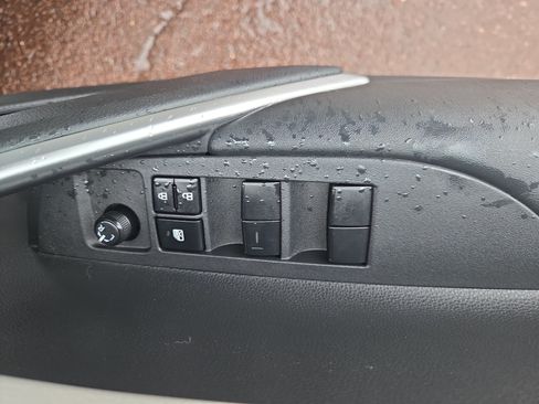 Certified 2023 Toyota Corolla Cross LE AWD/4WD image 26