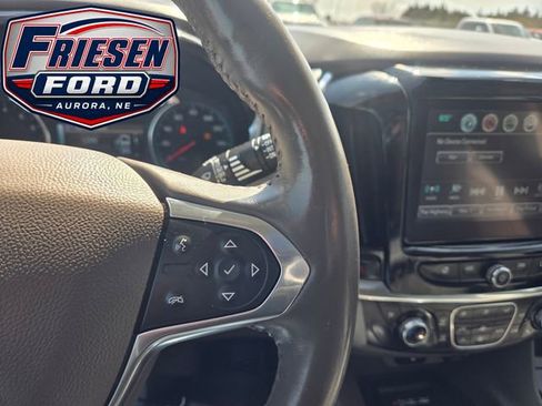 Used 2019 Chevrolet Traverse Premier AWD/4WD image 16