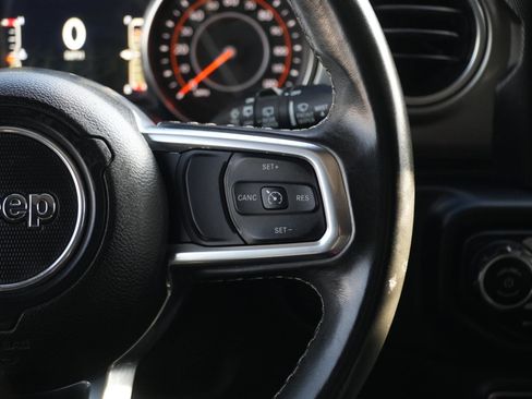 Used 2019 Jeep Wrangler Unlimited Sahara w/ Safety Group image 24