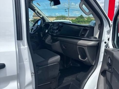 Used 2025 Ford Transit 250 Low Roof w/ Exterior Upgrade Package RWD image 13