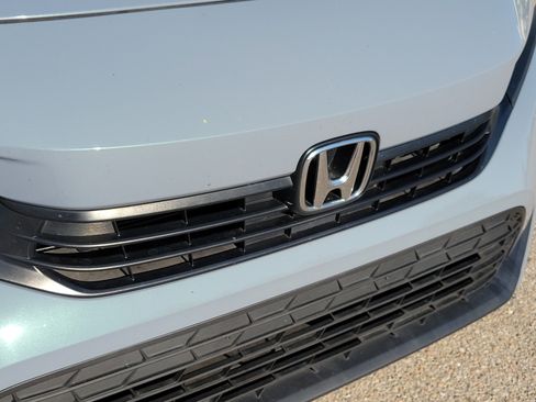 Used 2023 Honda Civic Sport image 13
