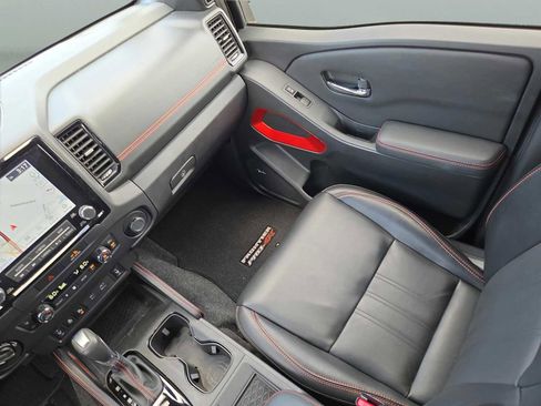 Used 2023 Nissan Frontier PRO-4X w/ Pro-4X Premium Package image 14