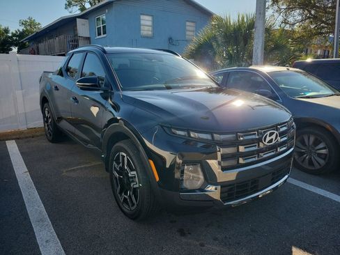 Used 2025 Hyundai Santa Cruz Limited image 3