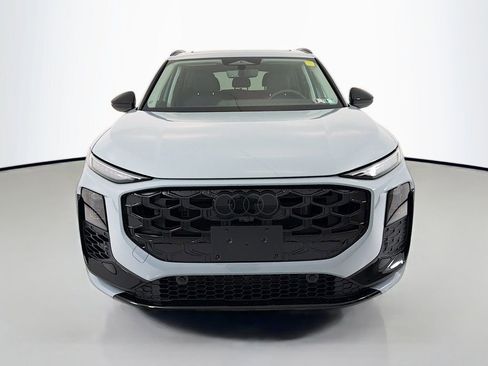 New 2026 Audi Q3 quattro 2.0T AWD/4WD image 2