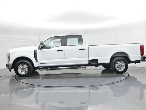 New 2026 Ford F350 XL w/ XL Chrome Package RWD image 30