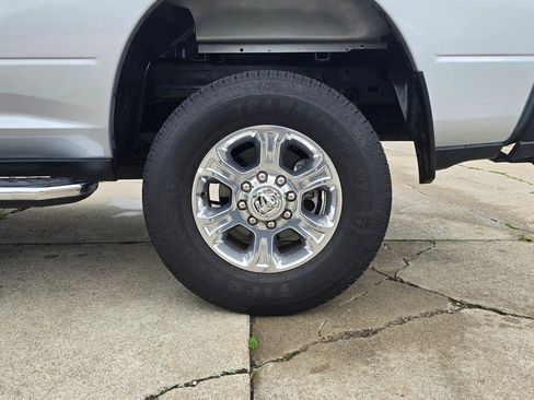 Used 2026 RAM 2500 Big Horn AWD/4WD image 10