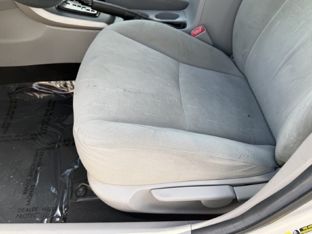 Used 2012 Toyota Corolla L FWD image 8