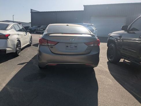 Used 2013 Hyundai Elantra Limited w/ Technology Pkg FWD image 2