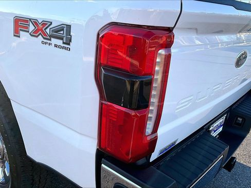 Certified 2023 Ford F250 Lariat w/ Lariat Ultimate Package image 26