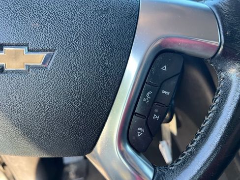 Used 2014 Chevrolet Traverse LT AWD/4WD image 46