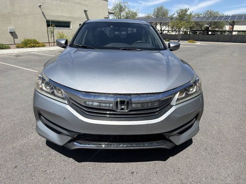 Used 2017 Honda Accord LX image 8