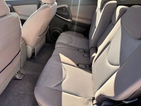 Used 2008 Toyota RAV4 2WD w/ 3rd Row image 6