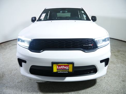Used 2023 Dodge Durango GT image 2