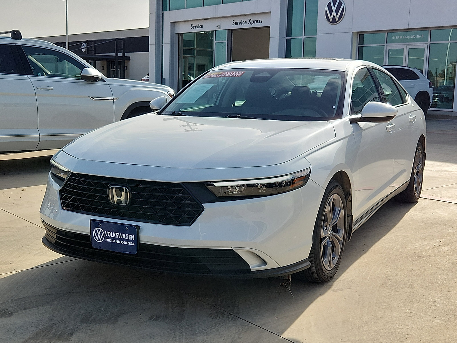 Used 2024 Honda Accord EX image 2