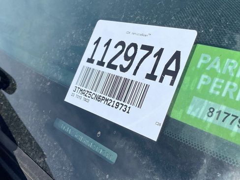 Used 2023 Toyota Tacoma TRD Off-Road w/ Technology Package image 4