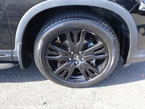 Used 2020 Honda Pilot Black Edition image 45