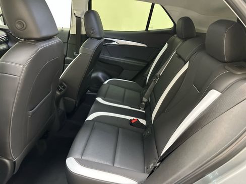 Certified 2025 Buick Envision Sport Touring image 18