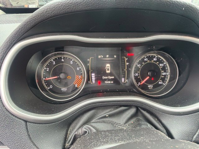 Used 2014 Jeep Cherokee Latitude AWD/4WD image 5
