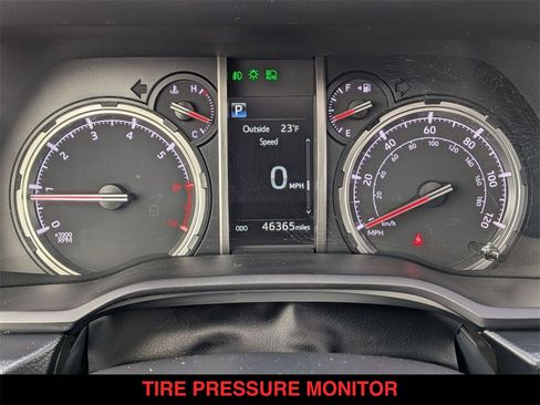 Used 2022 Toyota 4Runner TRD Off-Road Premium image 22