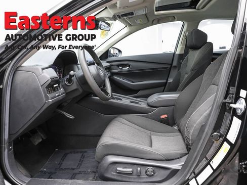 Used 2025 Honda Accord SE image 14