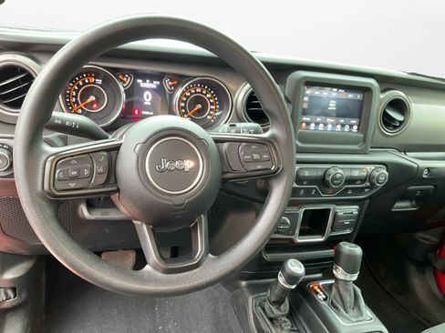 Used 2022 Jeep Wrangler Sport AWD/4WD image 10