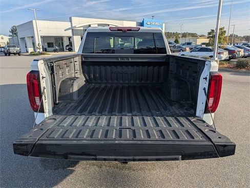 Used 2024 GMC Sierra 1500 AT4 w/ Technology Package image 14