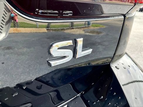 Used 2021 Nissan Armada SL w/ Captain's Chairs Package image 34