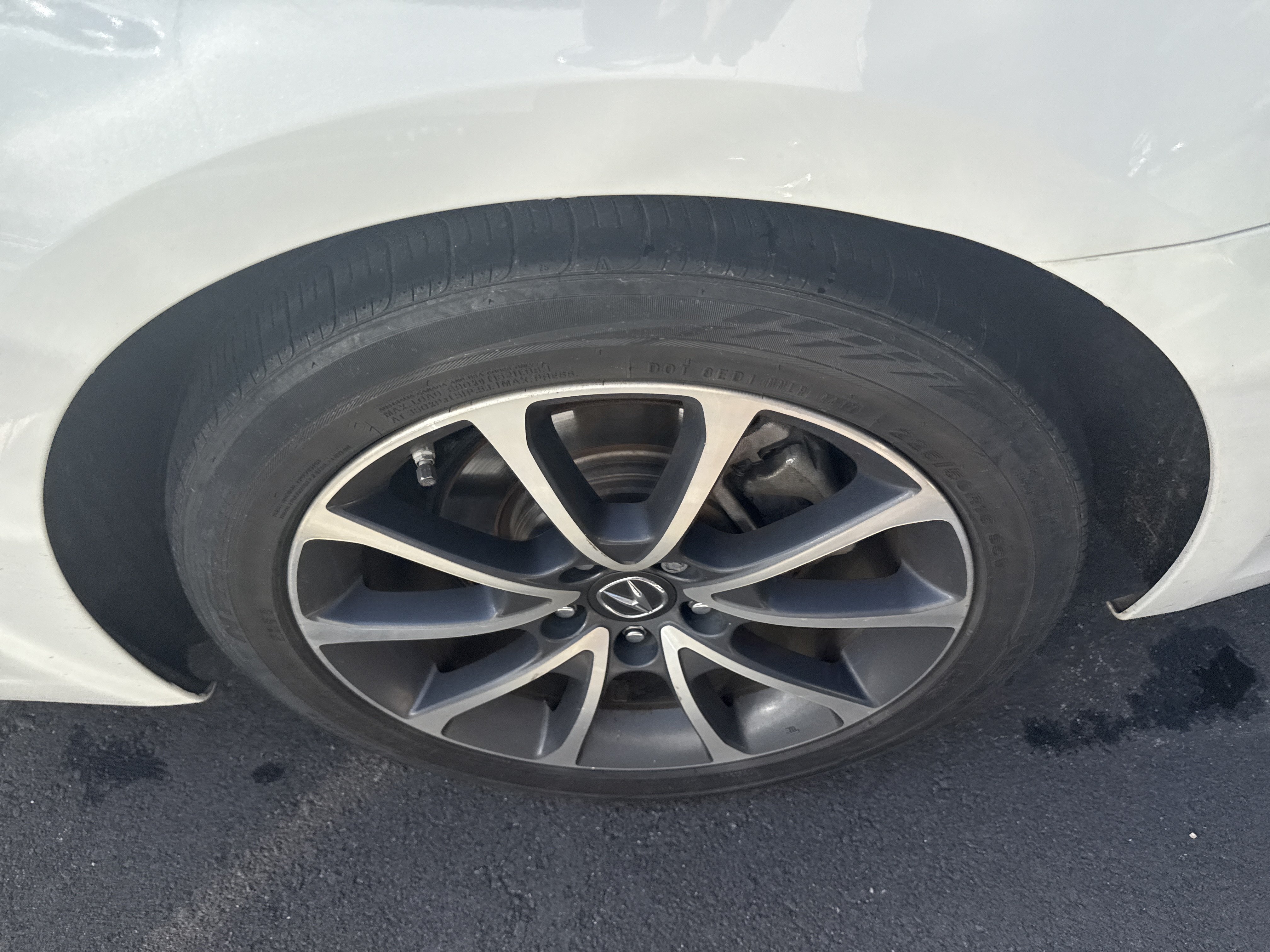 Used 2015 Acura TLX w/ Advance Package AWD/4WD image 46