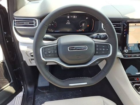 New 2026 Jeep Grand Wagoneer Limited AWD/4WD image 5