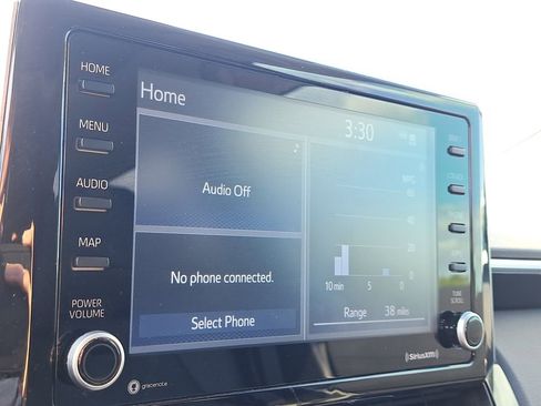 Certified 2022 Toyota Corolla Cross XLE image 22