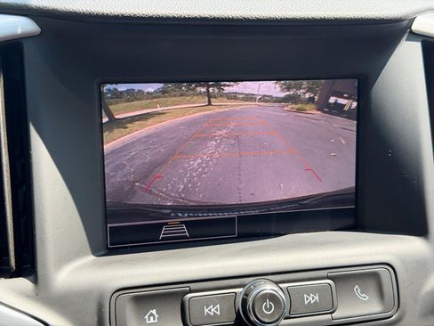 Used 2022 GMC Terrain SLE w/ Driver Convenience Package FWD image 21