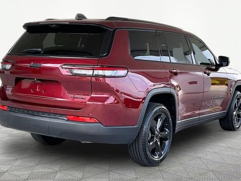 Used 2024 Jeep Grand Cherokee L Limited w/ Luxury Tech Group II AWD/4WD image 5
