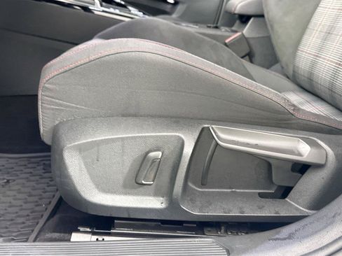 Used 2024 Volkswagen GTI SE FWD image 31