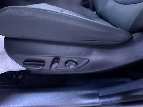 Used 2024 Toyota RAV4 XLE w/ Convenience Package image 13