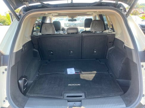 Used 2021 Nissan Rogue SL w/ Premium Package FWD image 20