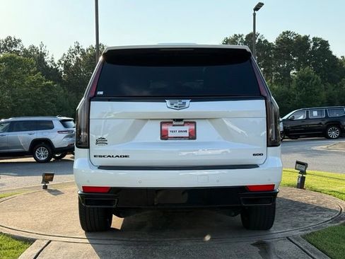 Used 2024 Cadillac Escalade Sport w/ LPO, ONYX Package AWD/4WD image 6