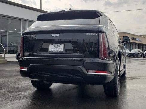 New 2026 Cadillac Escalade IQ Luxury 1 AWD/4WD image 3