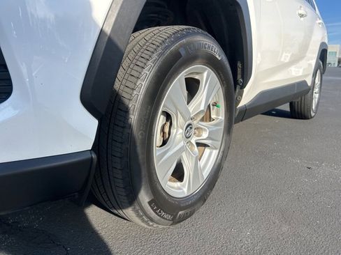 Used 2020 Toyota RAV4 XLE image 12