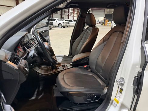Used 2018 BMW X1 sDrive28i FWD image 14