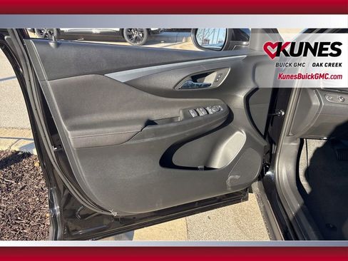 New 2026 Buick Envista Preferred image 7
