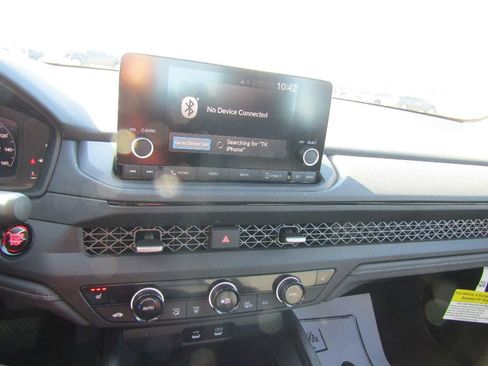 Used 2024 Honda Accord EX image 18