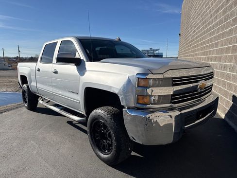 Used 2015 Chevrolet Silverado 2500 LT image 3