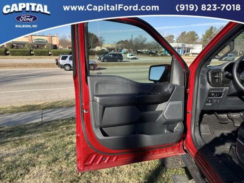 New 2023 Ford F150 Lariat w/ Equipment Group 502A High image 19