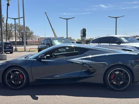 Used 2020 Chevrolet Corvette Stingray Premium Cpe w/ 3LT Preferred Equipment Group RWD image 4