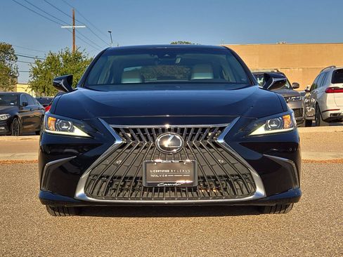 Used 2024 Lexus ES 300h w/ Premium Package FWD image 10