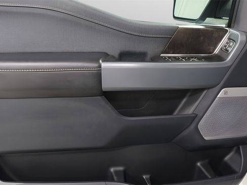 Used 2023 Ford F150 Lariat w/ Equipment Group 502A High image 25