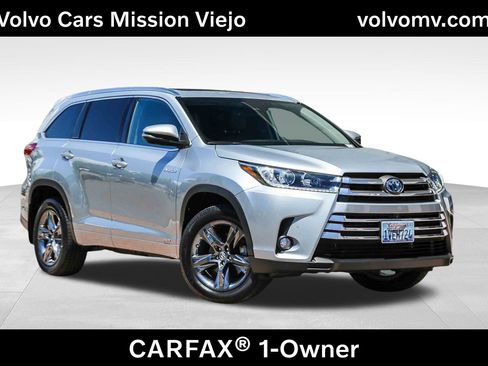 Used 2018 Toyota Highlander Limited Platinum AWD/4WD image 1
